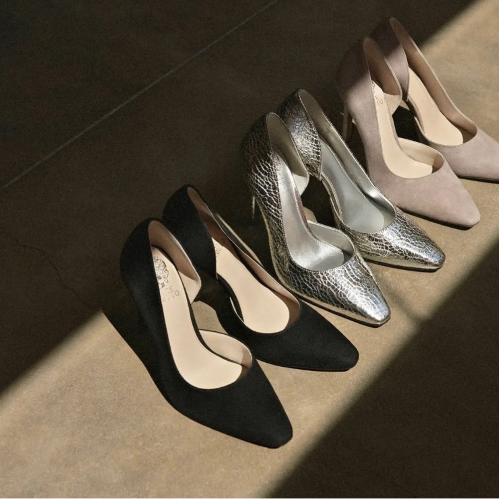 Vince Camuto Silver Faiva Pumps Size 6 EUC - Picture 3 of 10